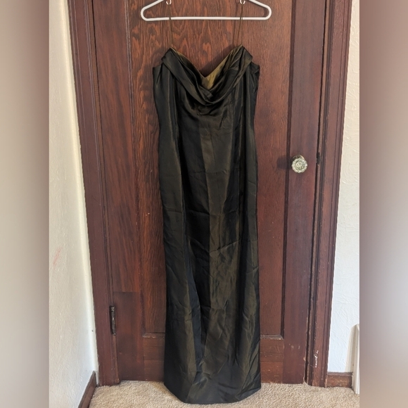 David Meister Dresses & Skirts - David Meister Metallic Brown Bridesmaid Formal Maxi Dress Size 10
